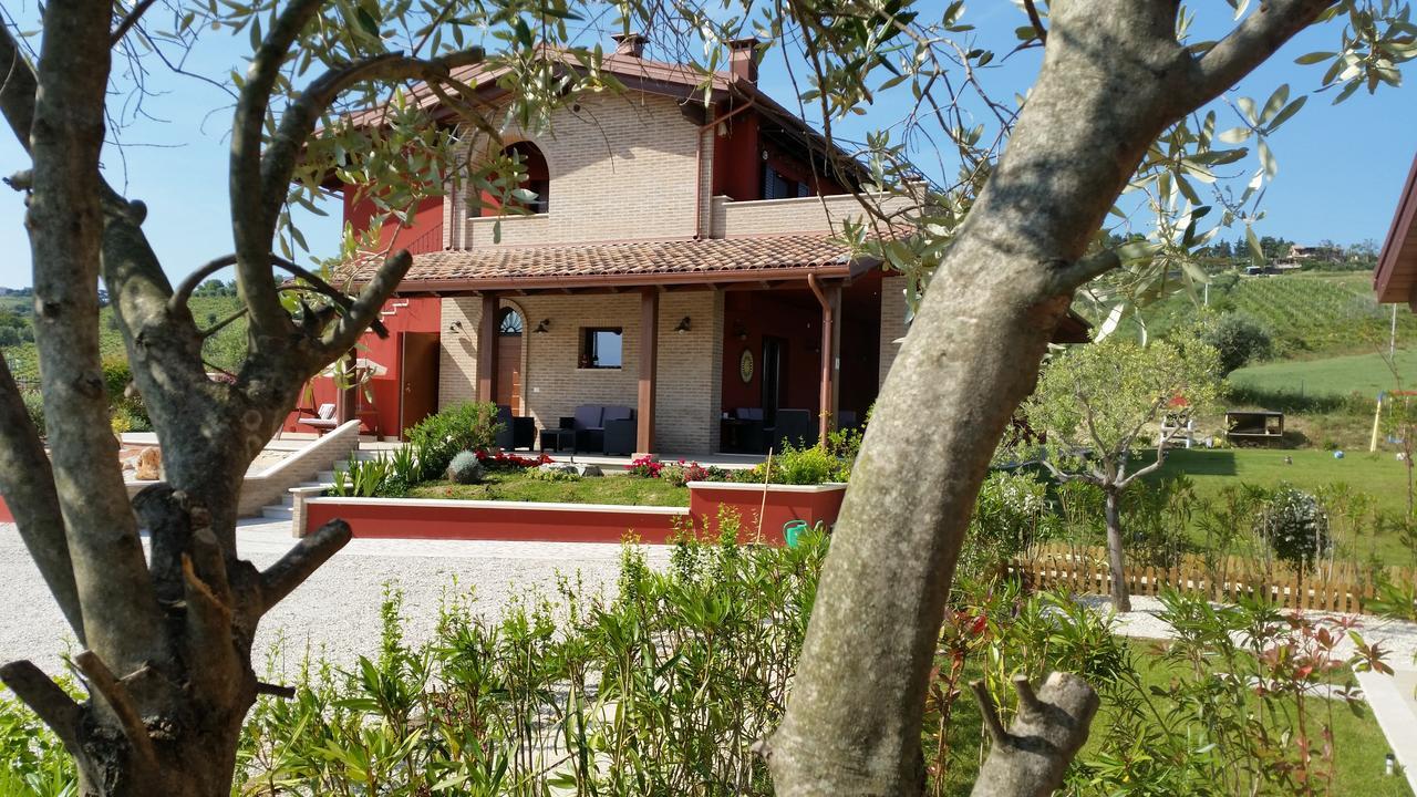 Country House Ciliegia Rossa Colonnella Dış mekan fotoğraf